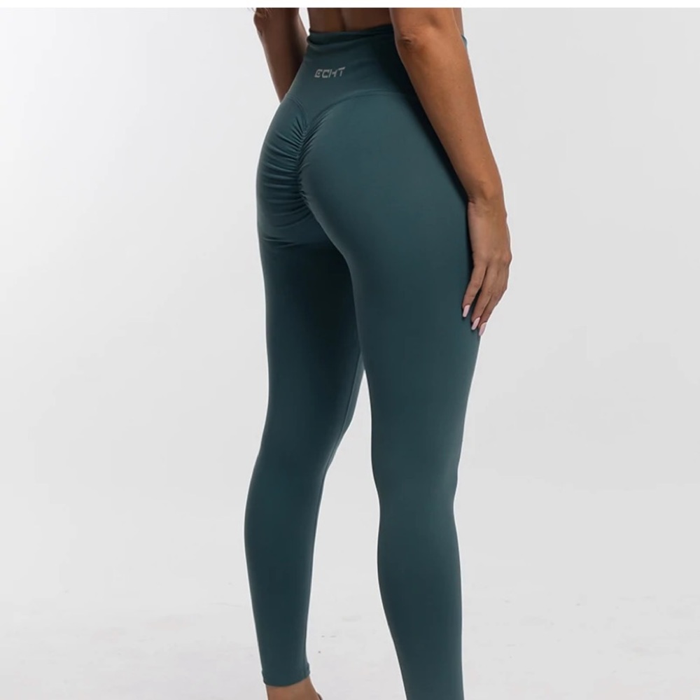 ECHT force Scrunch leggings NWOT
